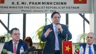 Tạo mọi điều kiện trao đổi, hợp tác với các doanh nghiệp Romania