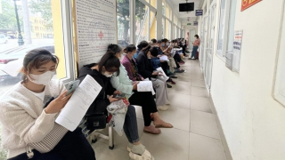 Nhiều người bị sán não vì ăn tiết canh, thực phẩm tái, sống