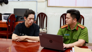 Mua súng đồ chơi rồi thuê người “độ” thành súng quân dụng