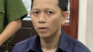 Tuyên phạt 19 năm tù tài xế đâm chết người vì … xin vượt không được