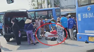 Người đàn ông tử vong bất thường trước cổng Bến xe An Sương