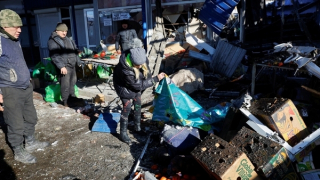 Ukraine pháo kích khu chợ ở Donetsk, hơn 50 người thương vong