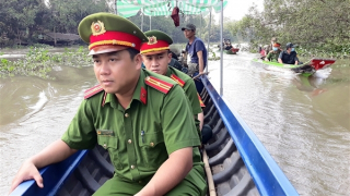 Công an chính quy về xã giữ vững bình yên vùng sông nước