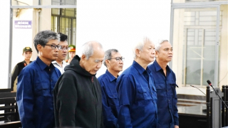 Xét xử 9 cựu quan chức vụ dự án Khách sạn và căn hộ cao cấp Oceanus