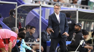 VFF vẫn đặt niềm tin vào HLV Troussier