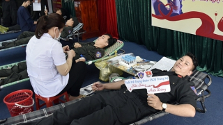 Cảnh sát cơ động Trung Bộ với "Hành trình giọt máu nghĩa tình"