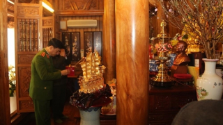 Thứ trưởng Nguyễn Duy Ngọc thăm hỏi, chúc Tết gia đình các đồng chí cố lãnh đạo, nguyên lãnh đạo Bộ Công an