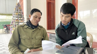 Ai đang “ôm” học phí của người lao động?