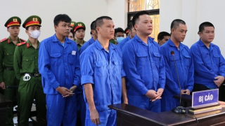 Tuyên án 11 học viên cai nghiện chống người thi hành công vụ