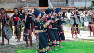 Đậm sắc màu văn hóa trong “Sắc xuân trên mọi miền Tổ quốc”