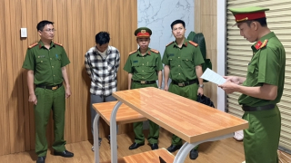 Vợ chồng chủ hụi chiếm đoạt tiền của 337 người