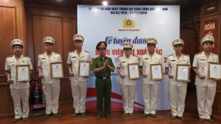 Công an TP Hồ Chí Minh tuyên dương 31 gương đảng viên trẻ xuất sắc