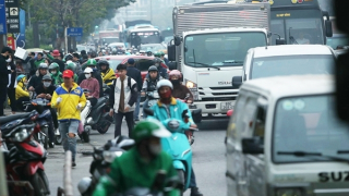 Tăng cường giáo dục tuyên truyền, để người dân tham gia giao thông có trách nhiệm