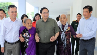 Đảm bảo mọi người dân đều được đón Tết vui tươi, nghĩa tình