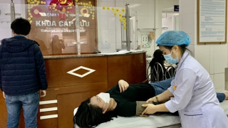 Bác sĩ Bệnh viện 19-8 xuyên Tết cấp cứu người bệnh