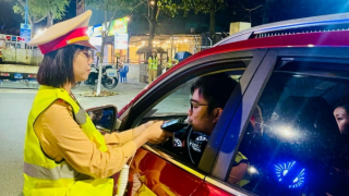 Nhiều tài xế vi phạm nồng độ cồn ngay ngày đầu tiên Tết Nguyên đán