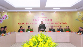 Quyết tâm thực hiện mục tiêu, nhiệm vụ ngay từ ngày đầu, tháng đầu của năm mới