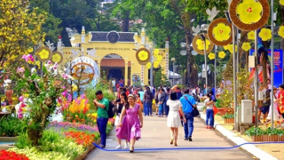 Đón 10,5 triệu lượt khách du lịch dịp Tết Nguyên đán