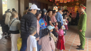 Công an tỉnh Ninh Bình đảm bảo an ninh trật tự tại các khu du lịch