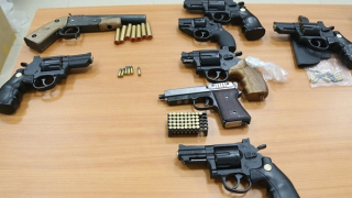 Đề nghị truy tố nhóm đối tượng tàng trữ, chế tạo và mua bán vũ khí