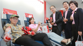 Hàng nghìn người đến hiến máu tại Lễ hội Xuân hồng 2024