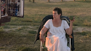 Doanh thu: Phim dở, phim thất bại vẫn luôn áp đảo?