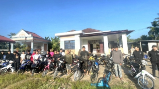 Ngăn chặn, giải tán hàng chục đối tượng tập trung chuẩn bị "so tốc độ"