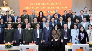 Bộ Công an gặp mặt đại biểu ngành Y tế nhân Ngày Thầy thuốc Việt Nam