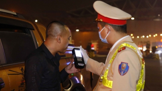 Xử lý nghiêm vi phạm nồng độ cồn, ngộ độc và tai nạn giao thông do rượu giảm mạnh