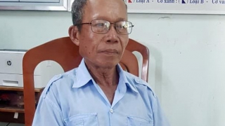 Người đàn ông 70 tuổi trốn truy nã 30 năm bị bắt khi đang làm nhân viên cây xăng