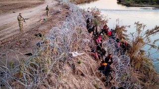 “Bão” di cư xáo trộn nước Mỹ trước thềm bầu cử