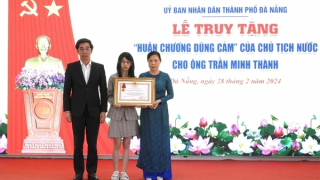 Truy tặng “Huân chương dũng cảm” cho nhân viên bảo vệ bị kẻ cướp sát hại
