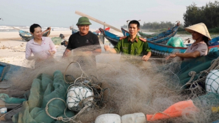 Chuyện về những người bước qua bóng tối để làm lại cuộc đời