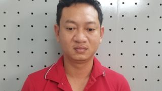 Bắt khẩn cấp đối tượng sử dụng giấy chứng nhận quyền sử dụng đất giả