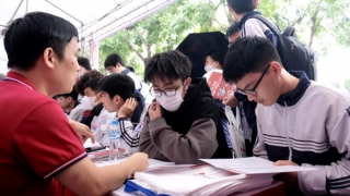 Trường ĐH Công nghệ tuyển 2.960 chỉ tiêu, tặng laptop cho sinh viên năm thứ nhất