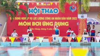 Nữ Trung tá “đa nhiệm vụ”