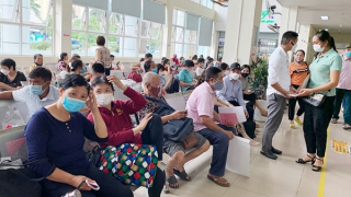 Nhiều đề xuất bảo hiểm y tế chi trả có lợi cho người dân