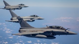 Pháp vượt Nga, trở thành nhà xuất khẩu vũ khí thứ hai toàn cầu