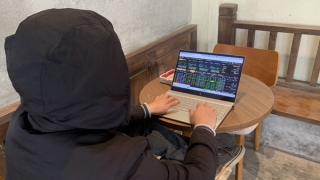 Nỗi niềm "chứng sĩ"