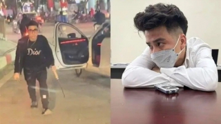 Những cú “check VAR” tìm “người thân” cho các giang hồ đường phố