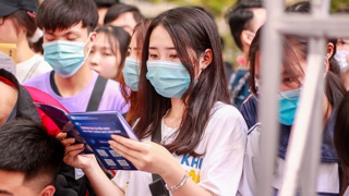 Thí sinh không nên tham gia quá nhiều kỳ thi riêng