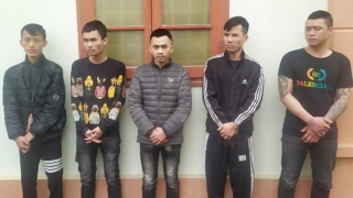 Đối tượng có 3 tiền án giấu ma túy dưới ghế và tàng trữ súng colt