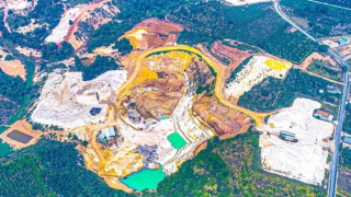 Thêm một công ty khai thác cao lanh bị phạt hơn 1,3 tỷ đồng
