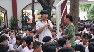 Nâng sức đề kháng cho học sinh với ma túy học đường