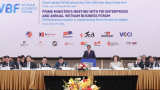 Việt Nam cam kết '3 bảo đảm', '3 đột phá' và '3 tăng cường' với nhà đầu tư