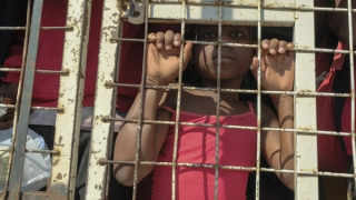 Cướp bóc và bạo lực lan rộng ở Haiti