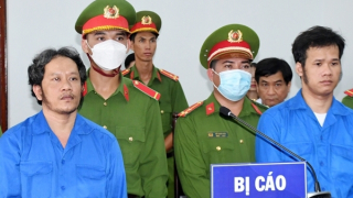 Lợi dụng các quyền tự do dân chủ, 2 bị cáo lĩnh án tù