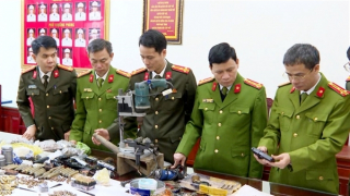 Biến linh kiện thành vũ khí quân dụng rồi rao bán trên mạng xã hội