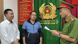 Khởi tố hai cán bộ Hải quan Cửa khẩu Cảng Phú Mỹ nhận hối lộ