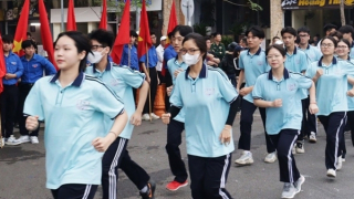 1.500 người tham gia “Ngày chạy Olympic vì sức khỏe” tại Hải Phòng